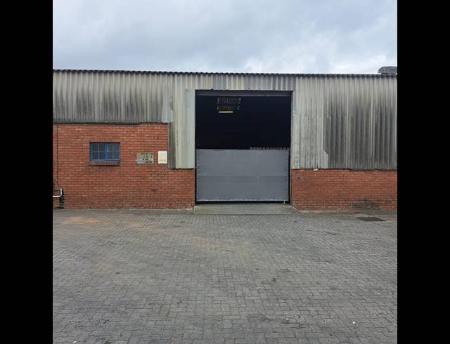 INDUSTRIAL PROPERTY TO RENT IN DEAL PARTY